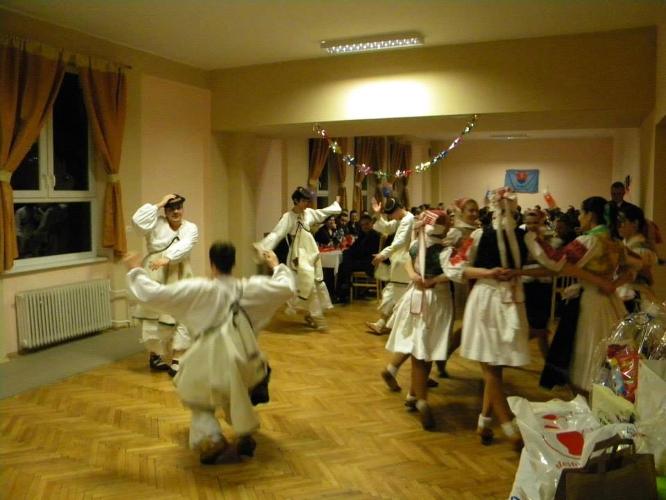 1780729_1404907423097112_695428880_n